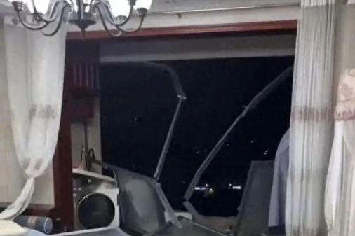 �ϲ�ǿ�紵���������Լ��Ų��Ŵ������ܹؼ�